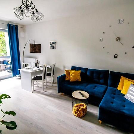Апартаменты Apartament White Илава Экстерьер фото