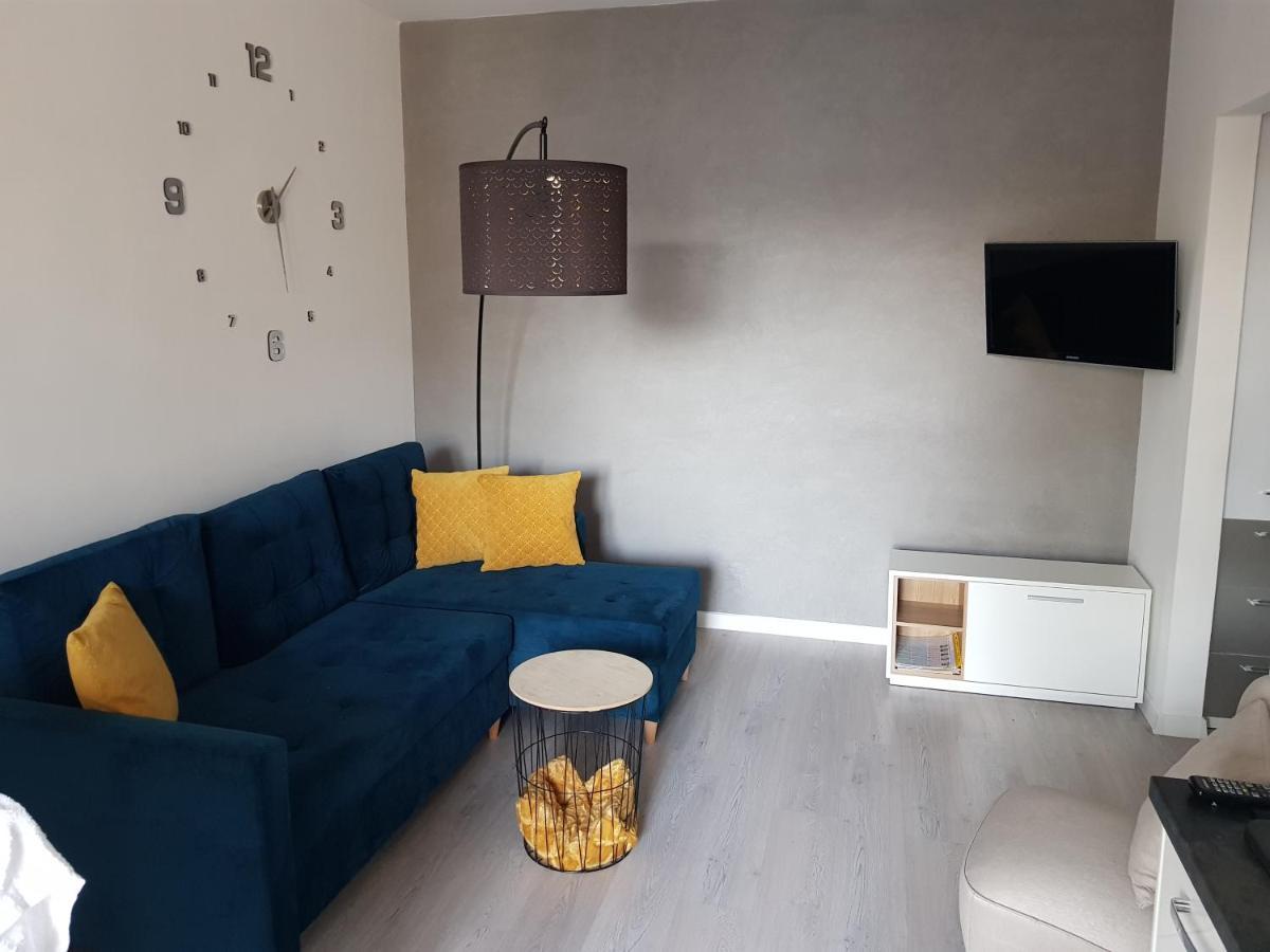 Апартаменты Apartament White Илава Экстерьер фото