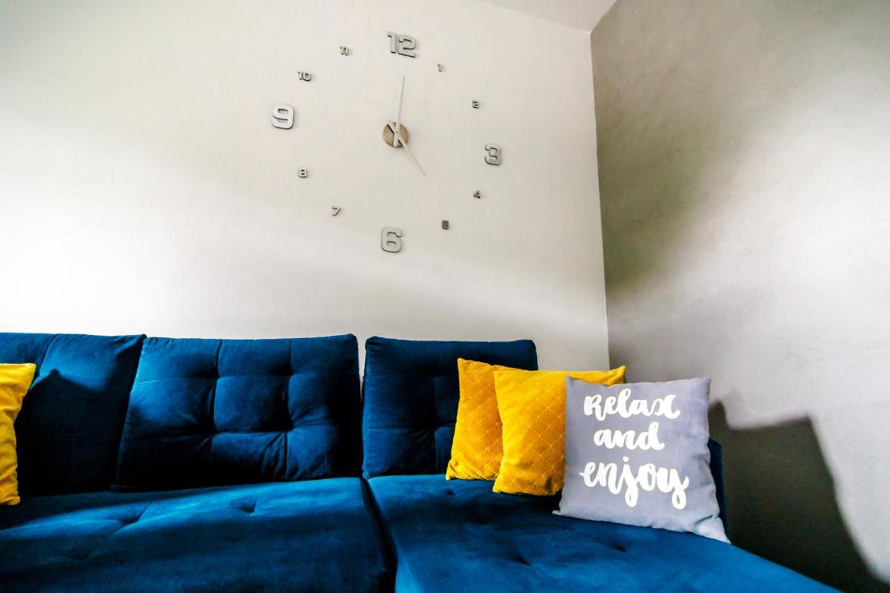 Апартаменты Apartament White Илава Экстерьер фото
